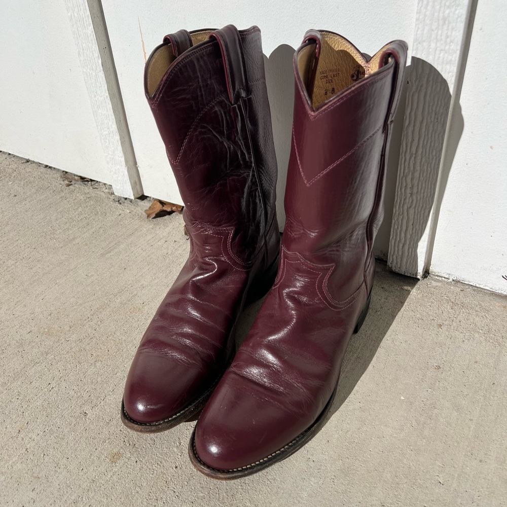 Women’s Burgundy Leather Cowboy Boots